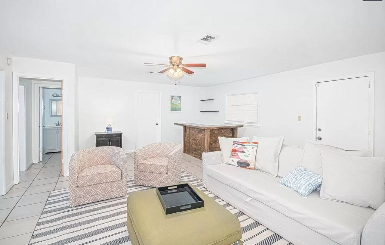 1634 Airport Dr - Photo 3 of 6