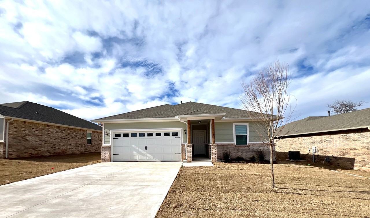 12425 Aldrin Way - Photo 2 of 33