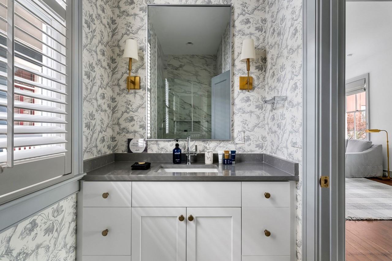 123 King St - Photo 3 of 21