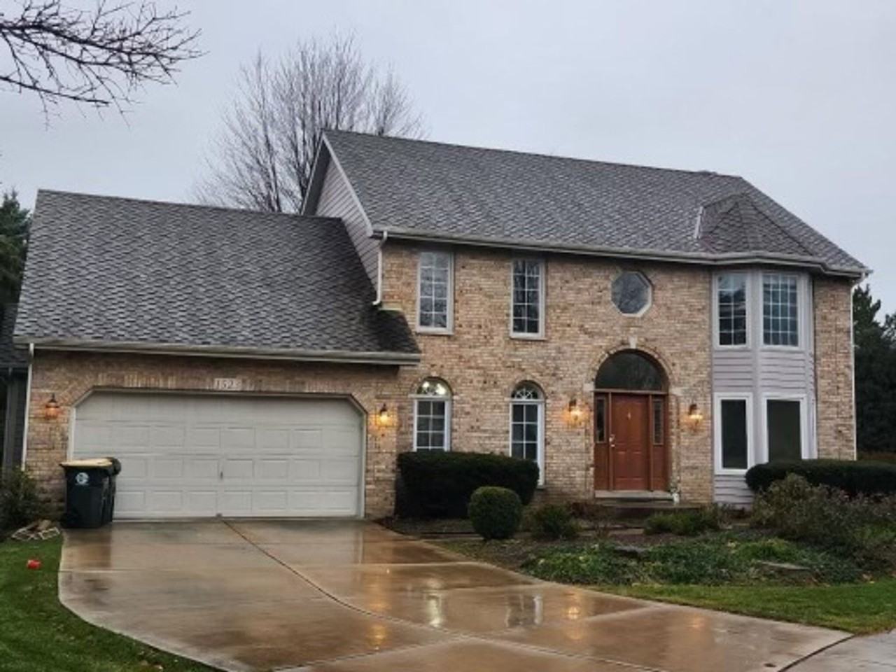1523 Greenlake Dr - Photo 2 of 6