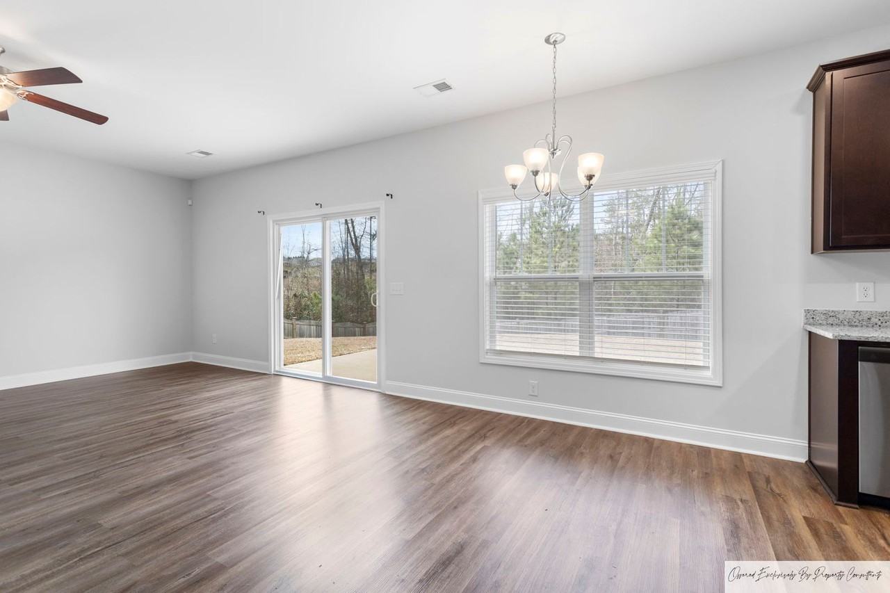 409 Silver Anchor Dr - Photo 5 of 26