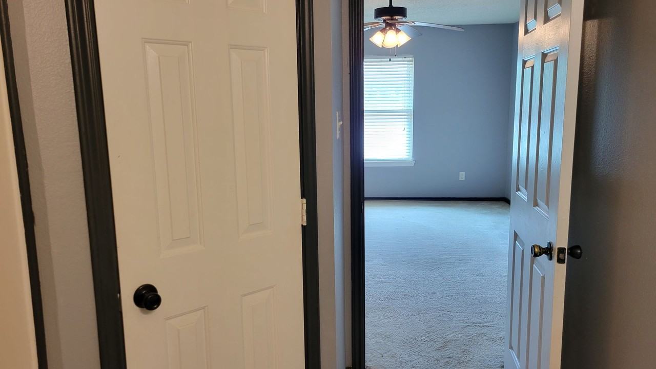 2709 108th St ## 2 - Photo 7 of 16