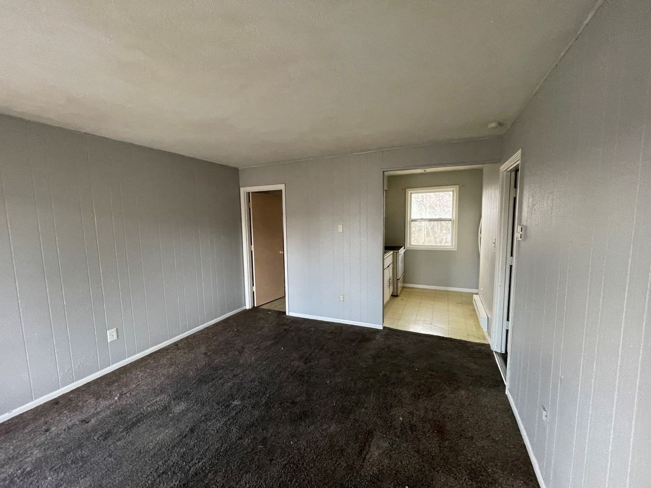 1451 N Dawn Dr - Photo 3 of 10