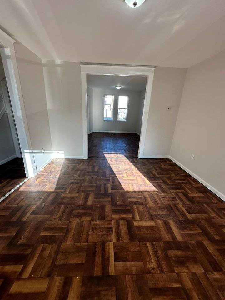 608 Springfield Ave - Photo 2 of 16