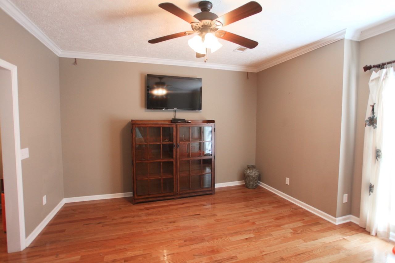 1297 N Dean Rd - Photo 6 of 20