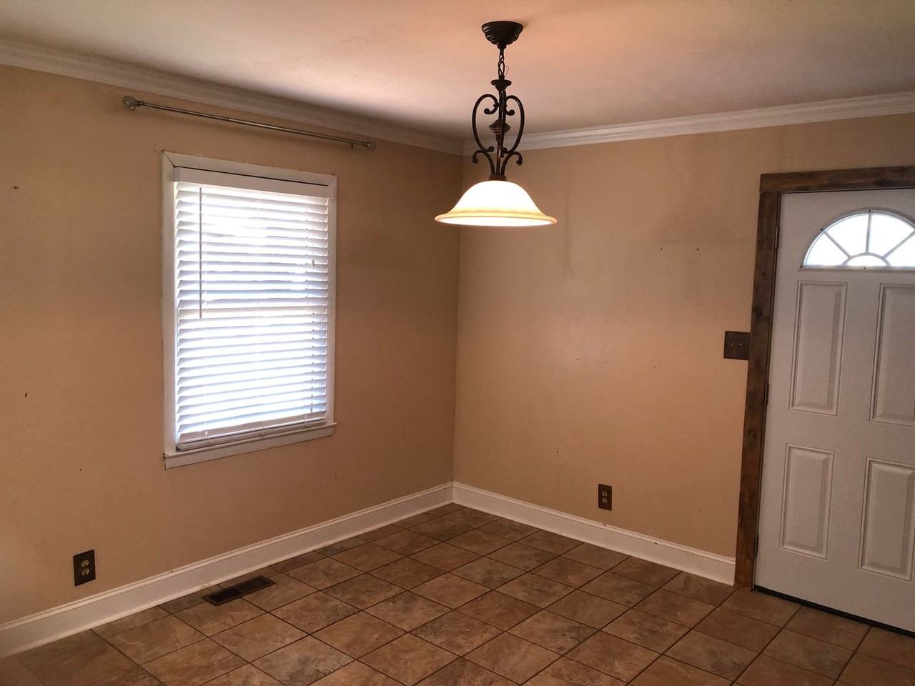 1401 W Point Pkwy - Photo 3 of 15