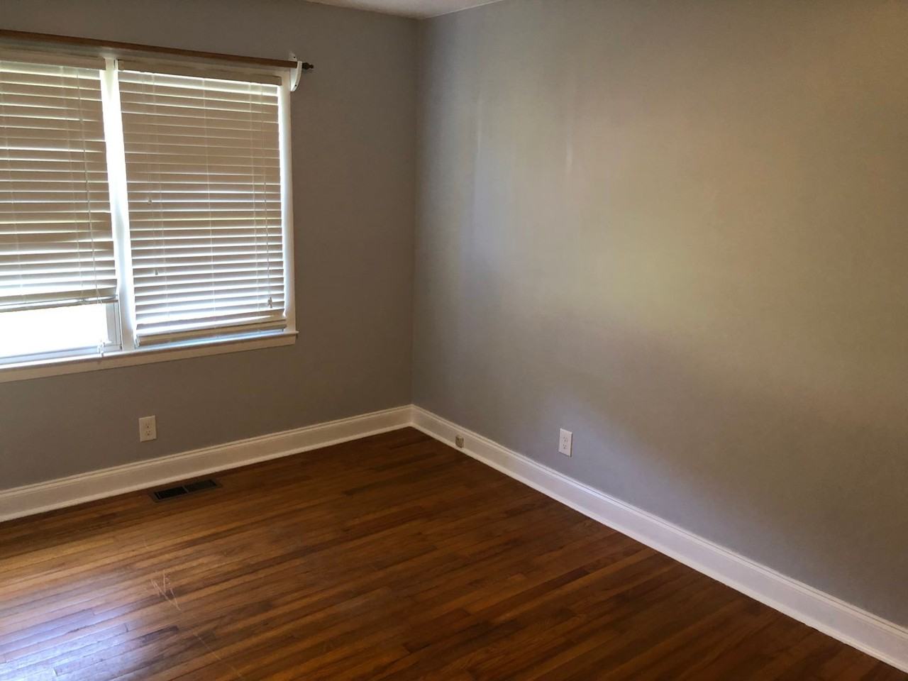 1401 W Point Pkwy - Photo 6 of 15