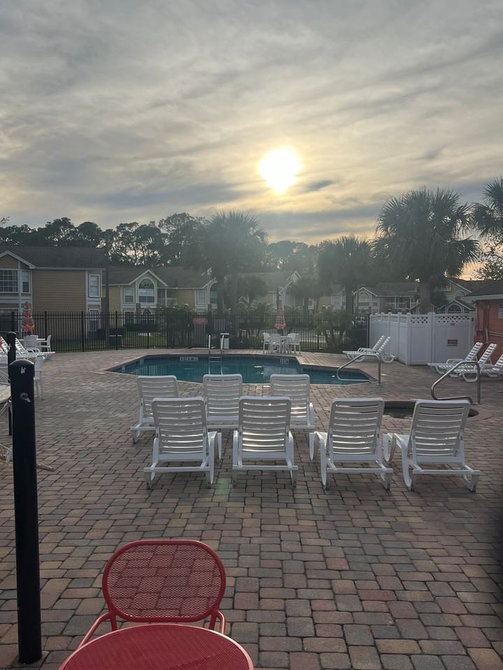 2456 Sweetwater Club Cir - Photo 4 of 33