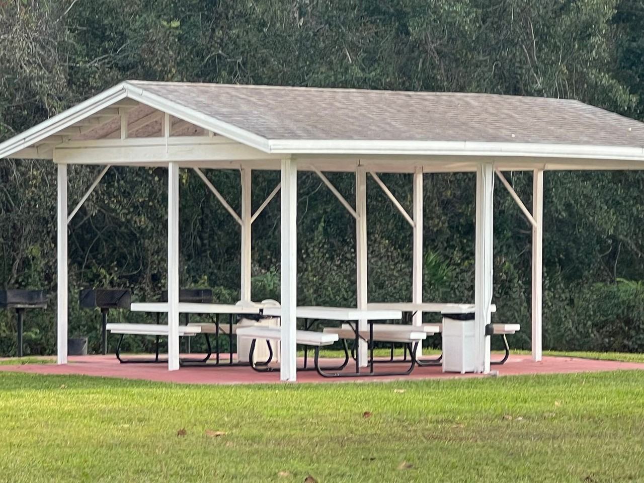 2456 Sweetwater Club Cir - Photo 6 of 33