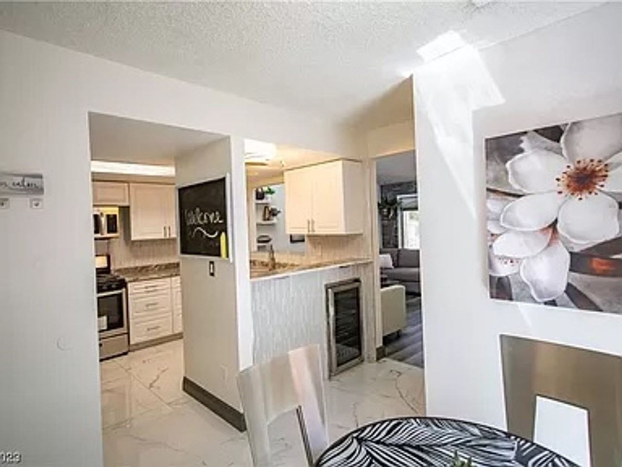 2212 High Dunes Ln - Photo 6 of 12