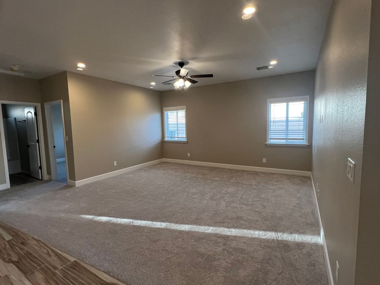 2241 Diamond Creek Rd - Photo 3 of 26