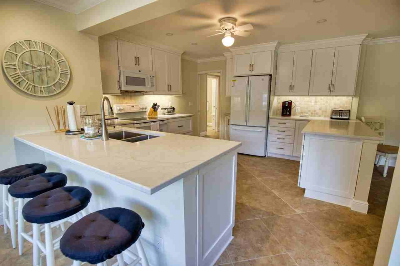 100 100 Avenue Des Pasque #9 - Photo 5 of 34