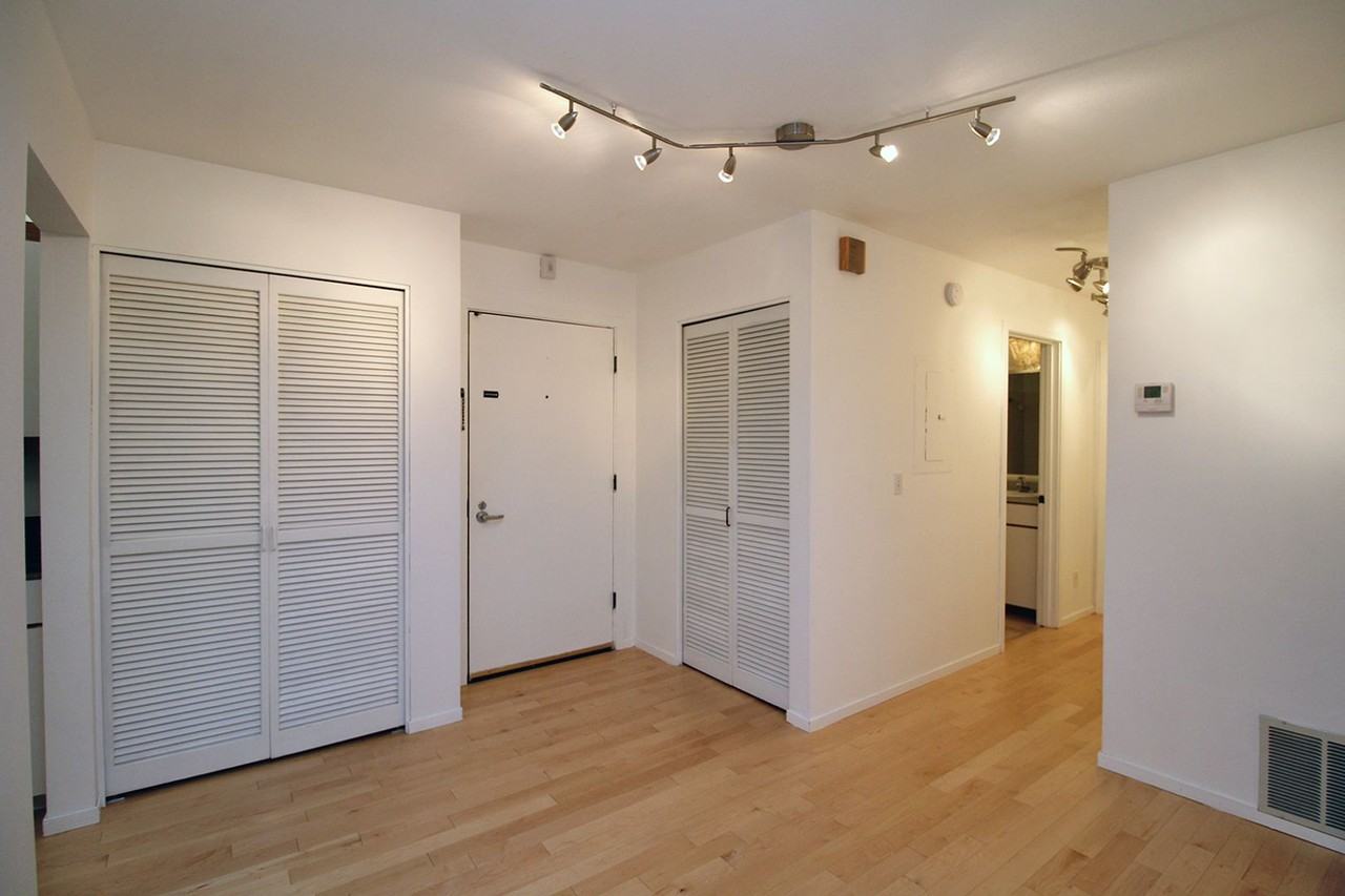 1710 S Harbor Way #205 - Photo 6 of 24