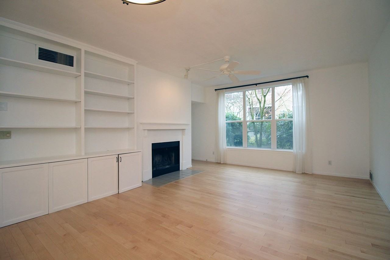 1710 S Harbor Way #205 - Photo 4 of 24