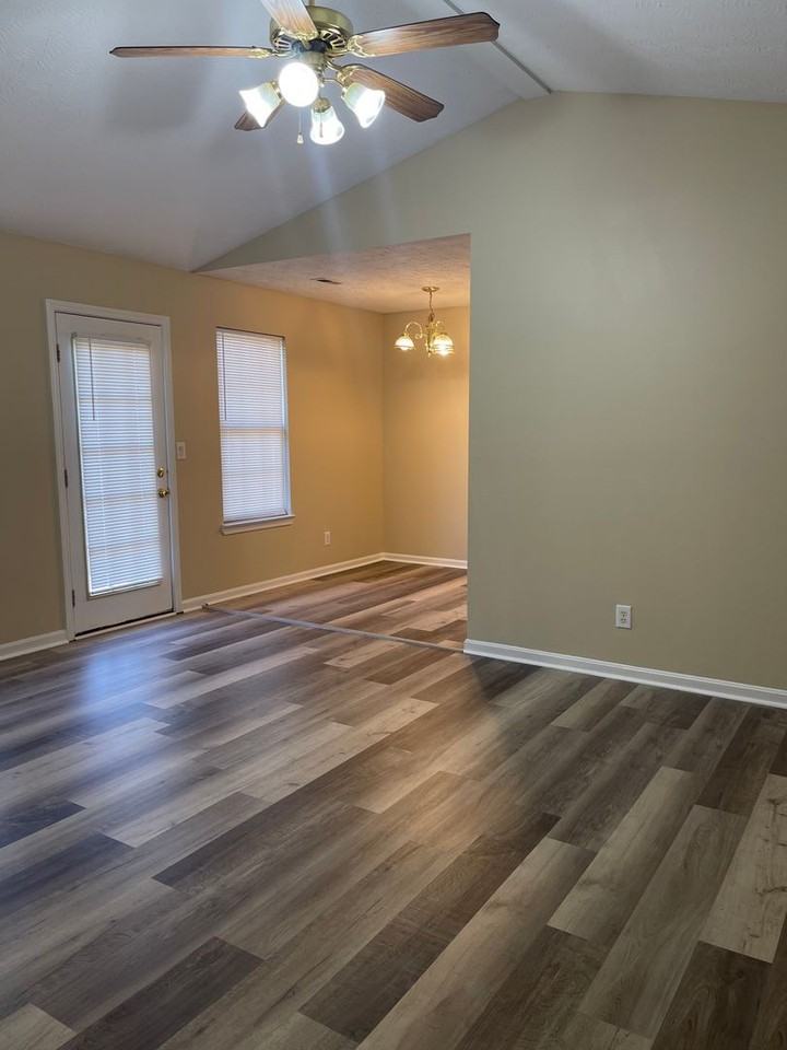 312 Oliver Street - Photo 5 of 15