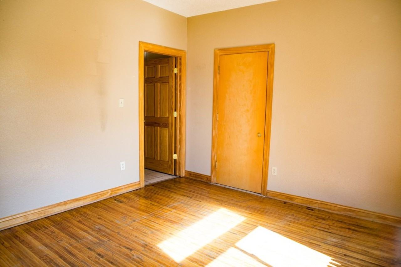 825 15th Ave Se ## 27 - Photo 5 of 11