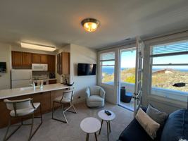 featured image of 189 Evans Ave