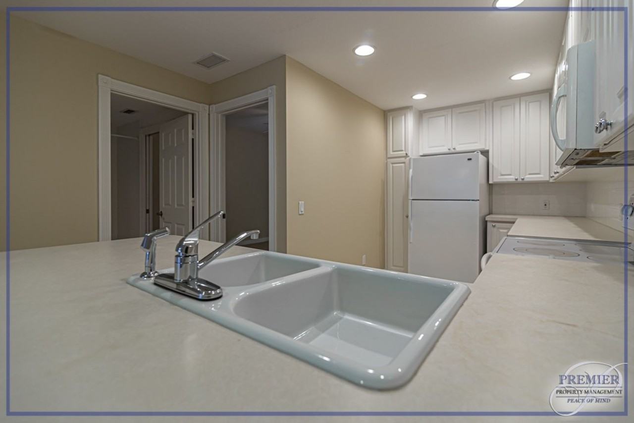 28576 Alessandria Cir - Photo 2 of 46