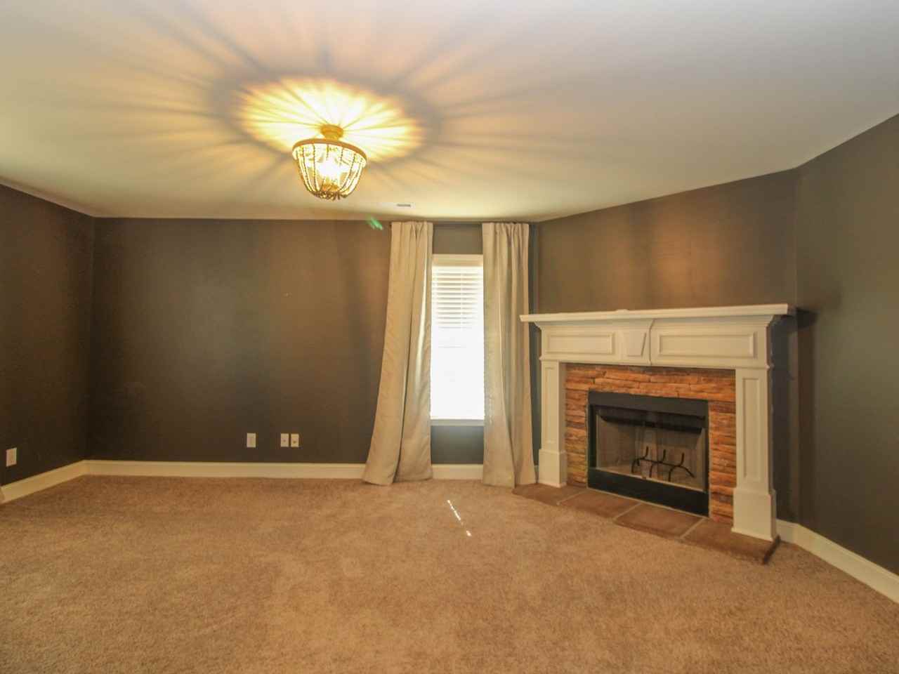 24531 Rolling Vista Dr - Photo 4 of 31