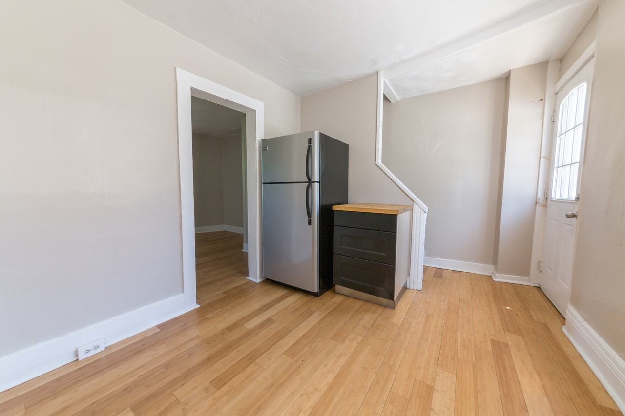 1929 Arlington Ave - Photo 3 of 21