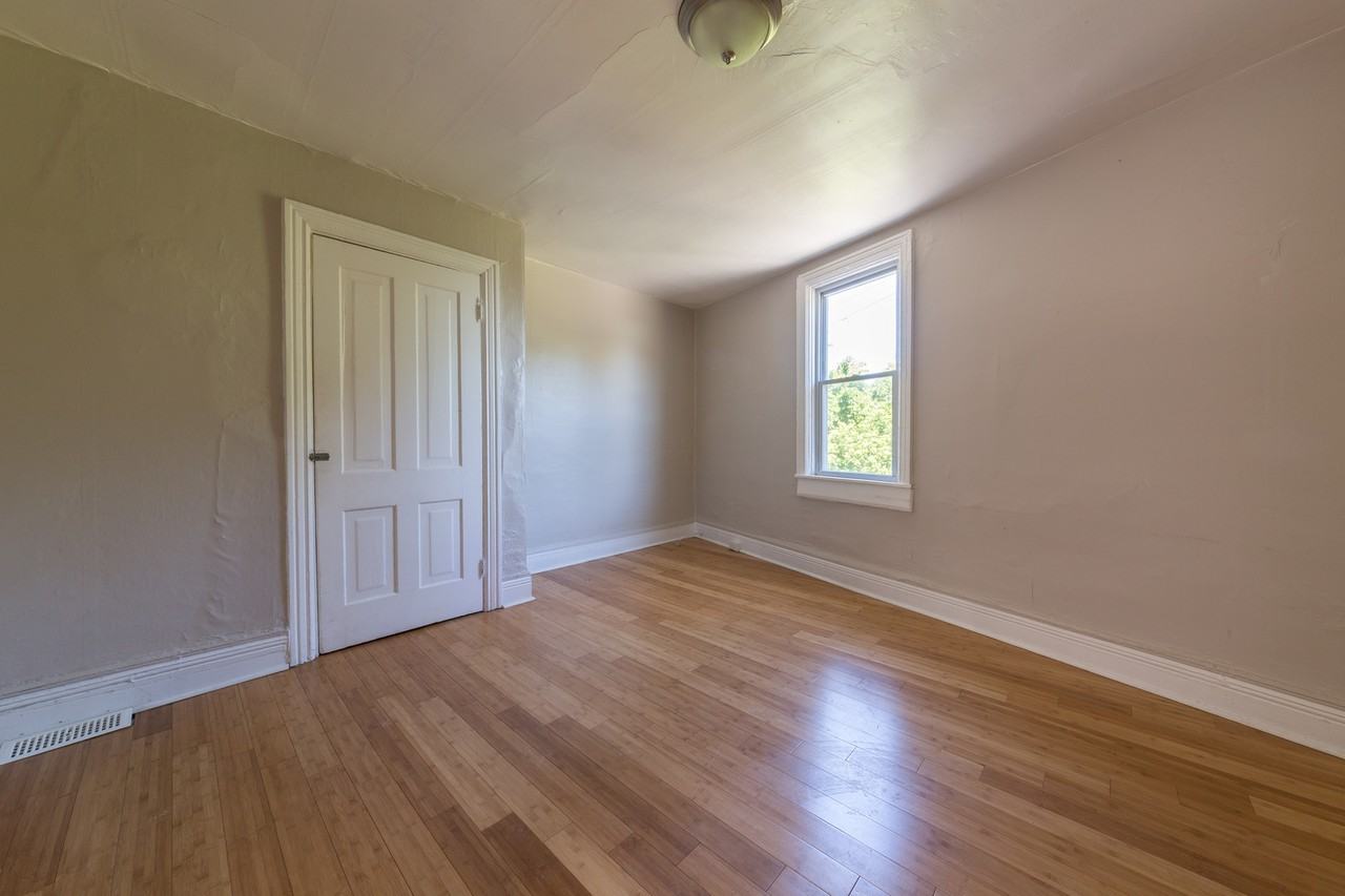 1929 Arlington Ave - Photo 4 of 21