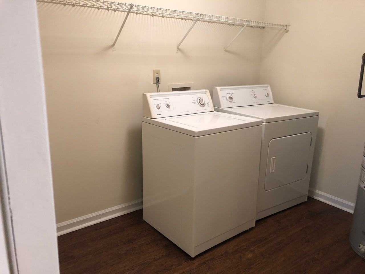 112 Hunters Run Rd - Photo 4 of 12