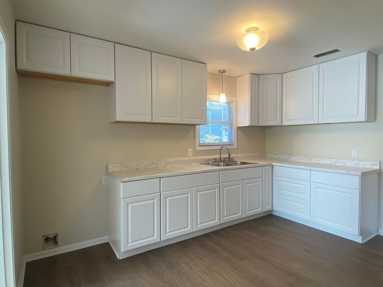 509 E 12th Ave - Photo 4 of 50