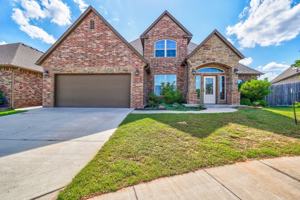 featured image of 905 Samantha Ln