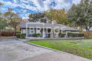 featured image of 2933 Deep Valley Trl