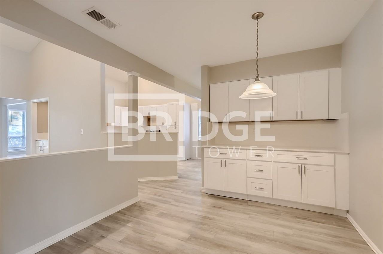 2933 Deep Valley Trl - Photo 6 of 25