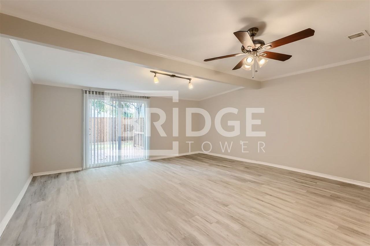 2933 Deep Valley Trl - Photo 7 of 25