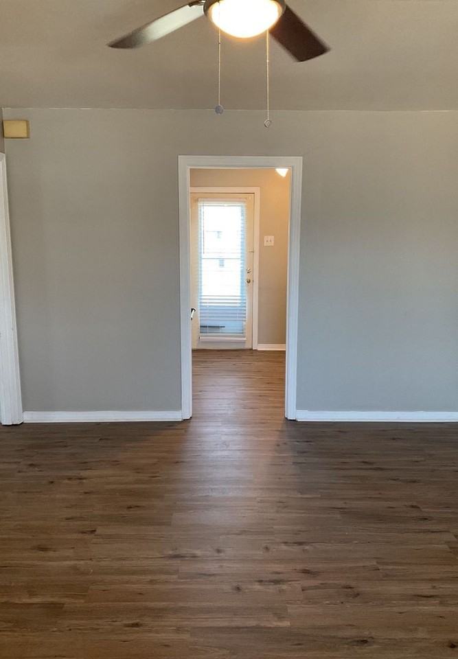 920 Fannin Loop - Photo 7 of 20