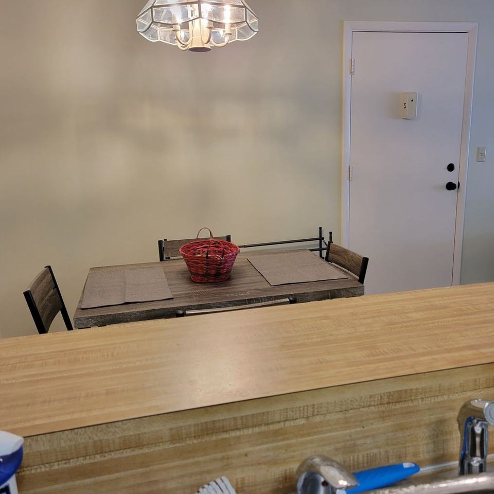 3275 Beneva Road #104 - Photo 5 of 23