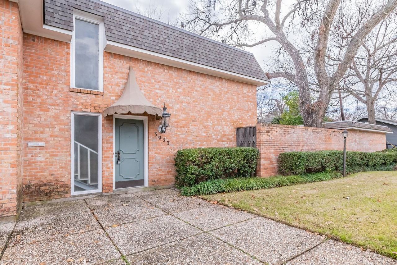 3923 Clarke Ave - Photo 2 of 37