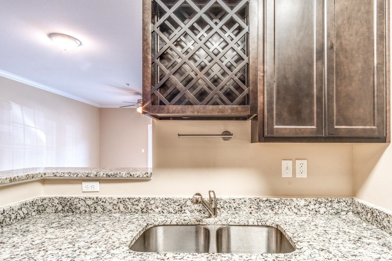 1703 Conservation Trl #104 - Photo 4 of 11