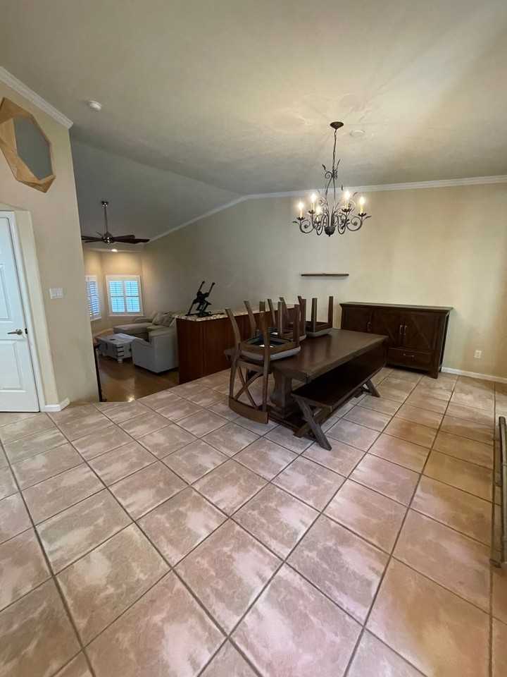 2122 S Terrace Way - Photo 2 of 30