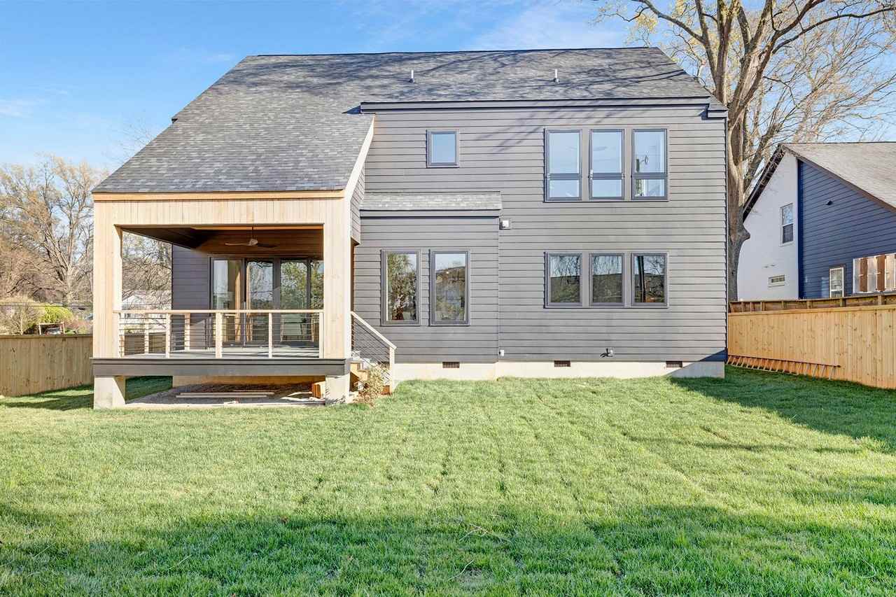 2333 Pinckney Ave - Photo 2 of 41