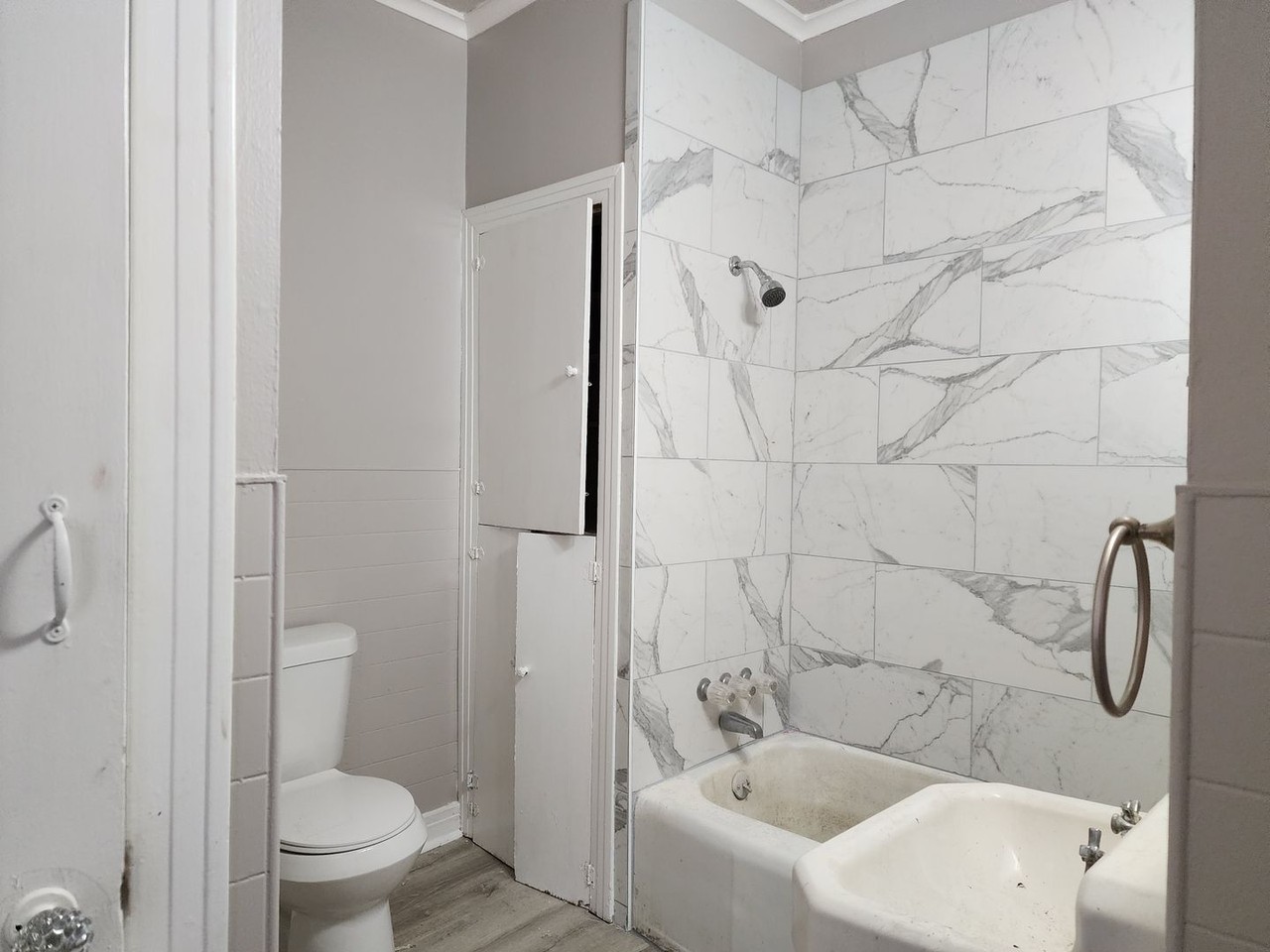 1332 Wilkinson St - Photo 5 of 7