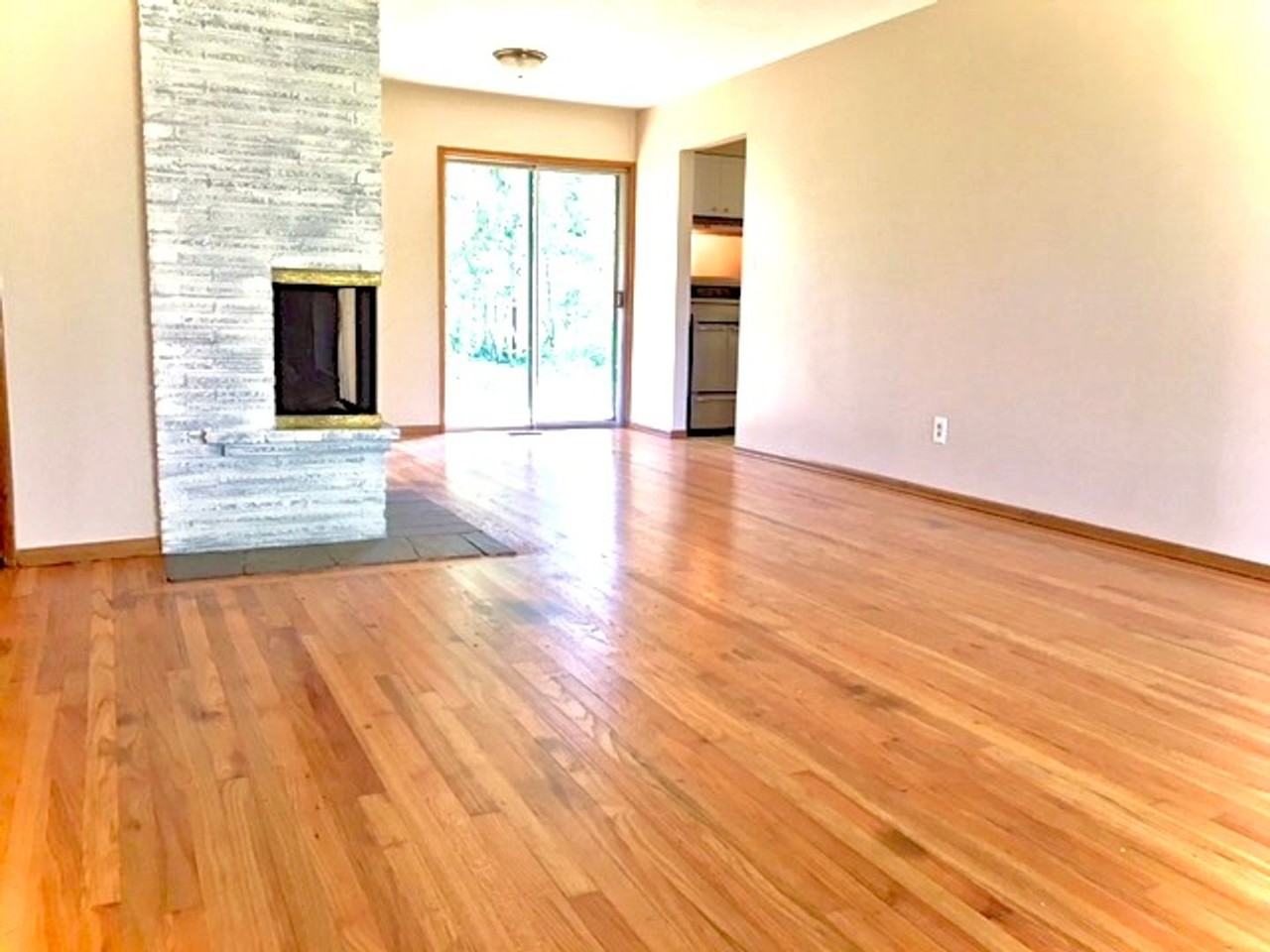 14512 Ne Broadway - Photo 5 of 16