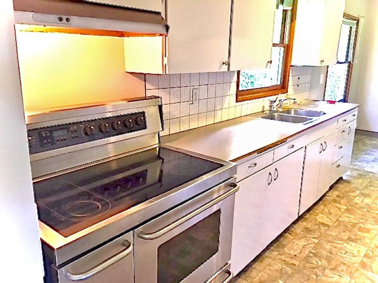 14512 Ne Broadway - Photo 7 of 16