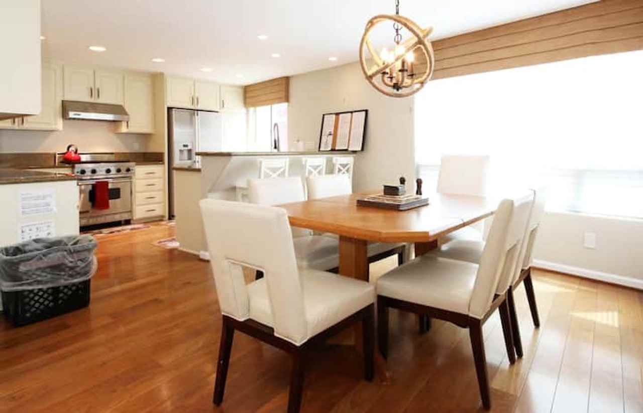 832 Ormond Court - Photo 3 of 37