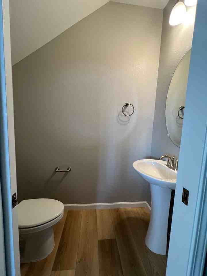 1013 Home Stretch Ln - Photo 3 of 24