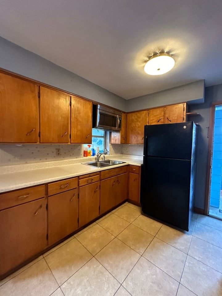 1400 Carolina Ave - Photo 7 of 29