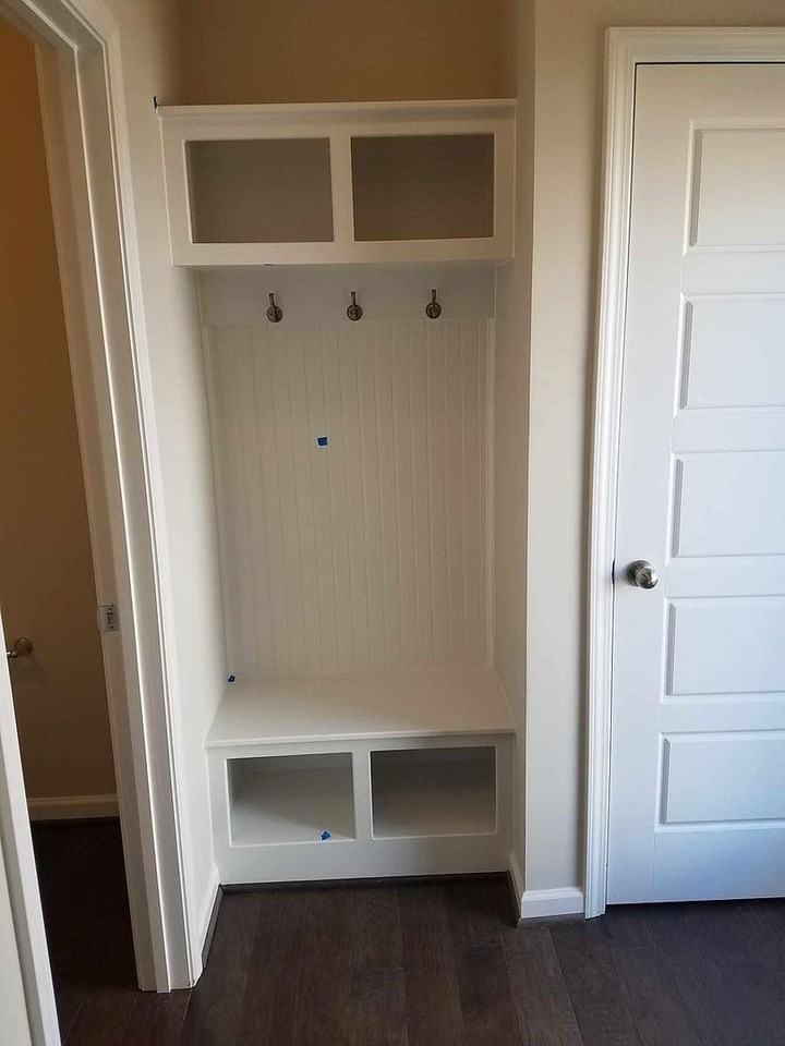 1013 Metropolitan Dr - Photo 5 of 20