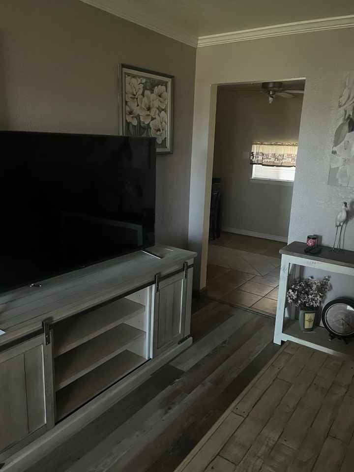 1105 Alta Vista Dr - Photo 4 of 16