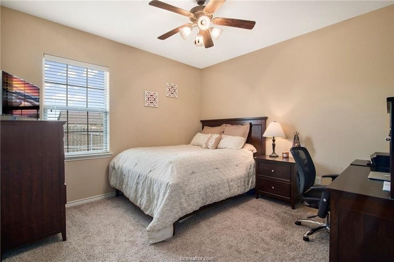 112 Kimber Ln - Photo 6 of 9