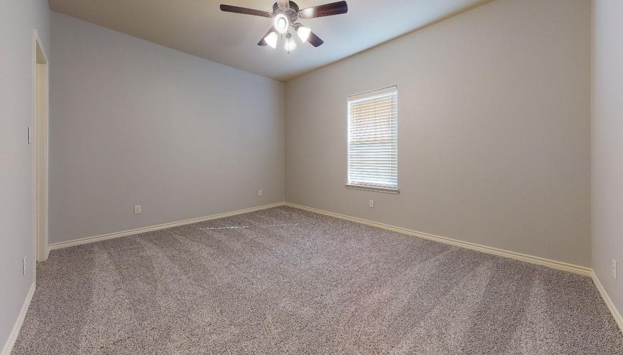 134 Knox Dr - Photo 7 of 11