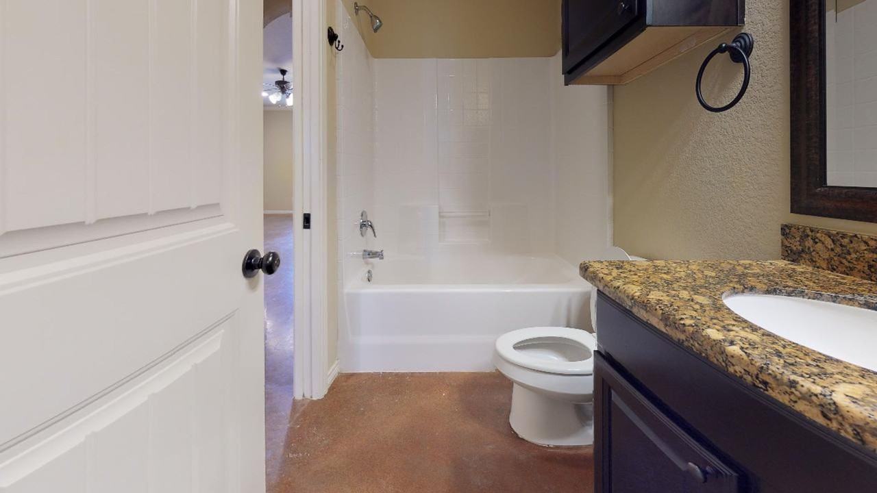 138 Knox Dr - Photo 6 of 15