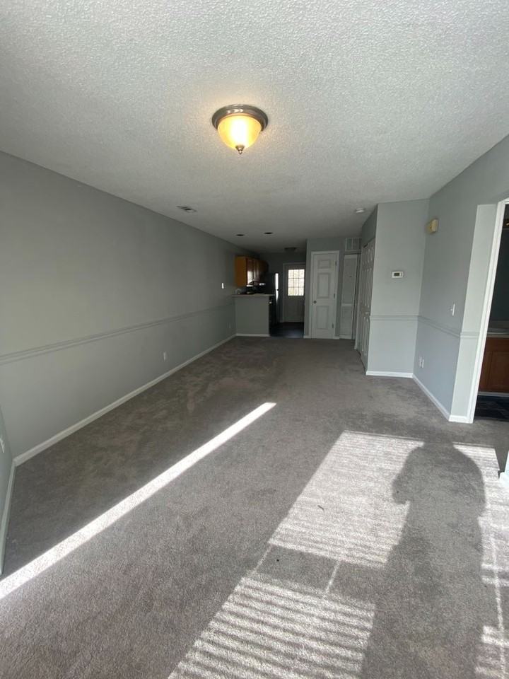 236 Davidson St - Photo 2 of 10