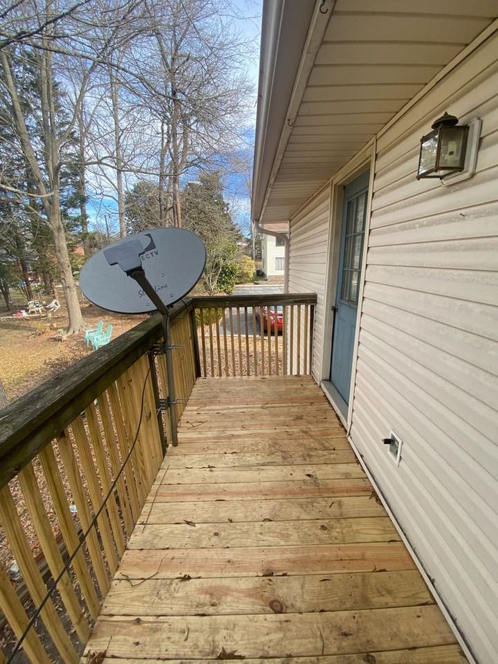 236 Davidson St - Photo 6 of 10
